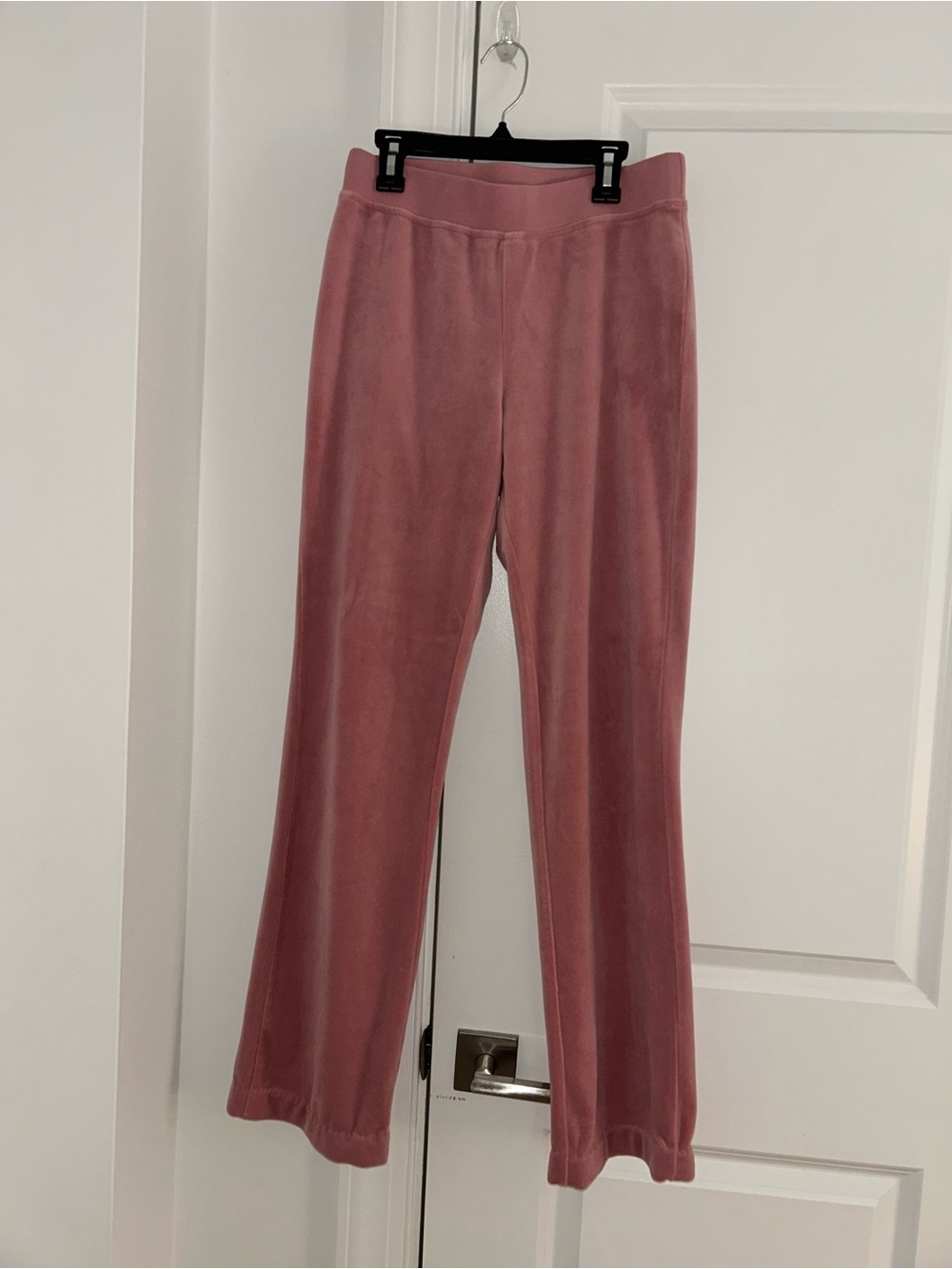 Juicy Couture Pink velvet Hoodie & Pants Set - Picture 7 of 8